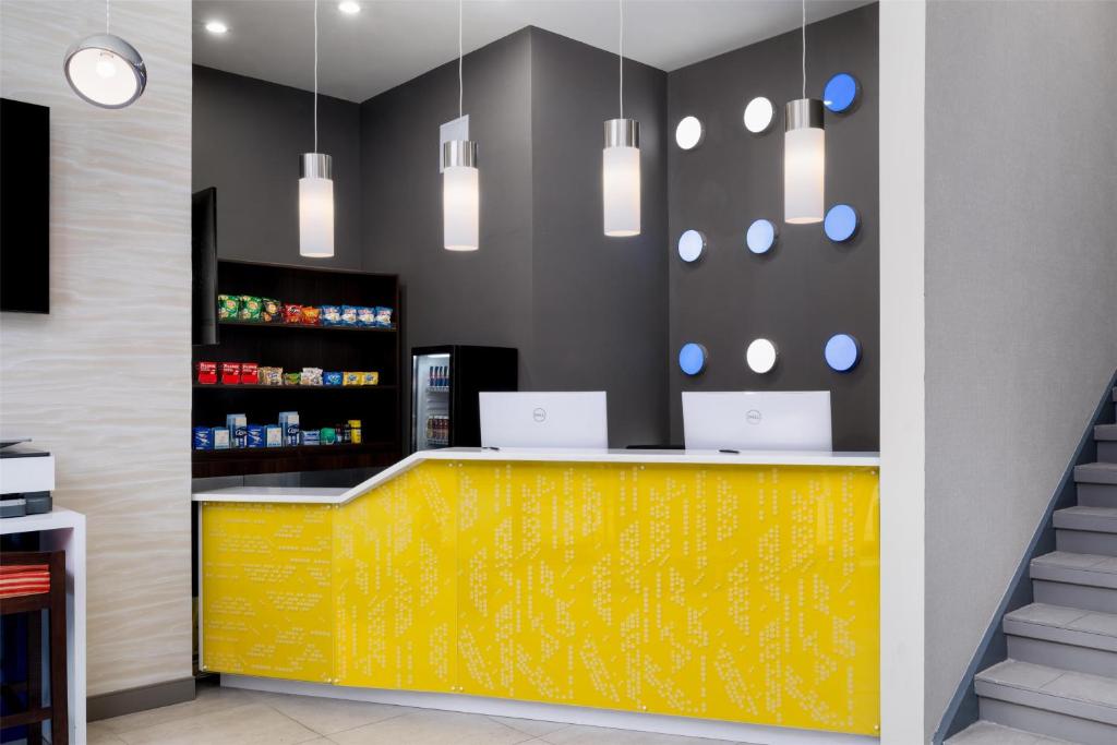 Photo of GLō Best Western Bronx NYC — 3